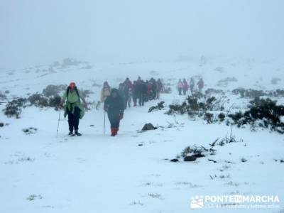 Ascenso al Mondalindo - nieve en madrid; tiendas trekking madrid